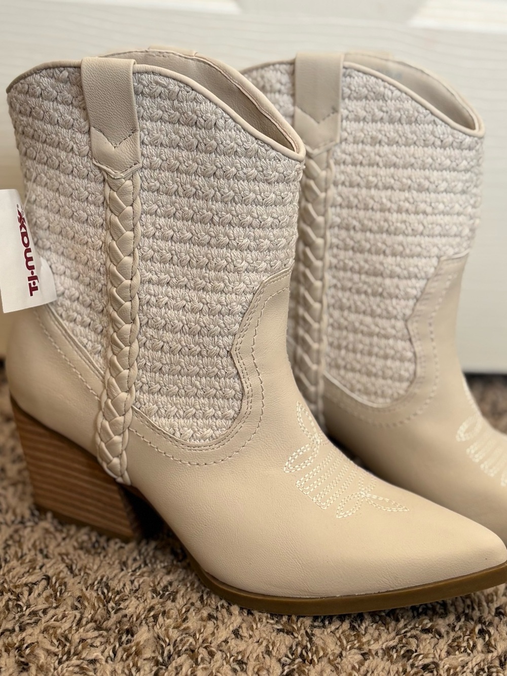 Dolce Vita Lacie Western Boots